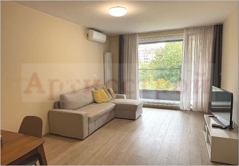 Снимка 337989139