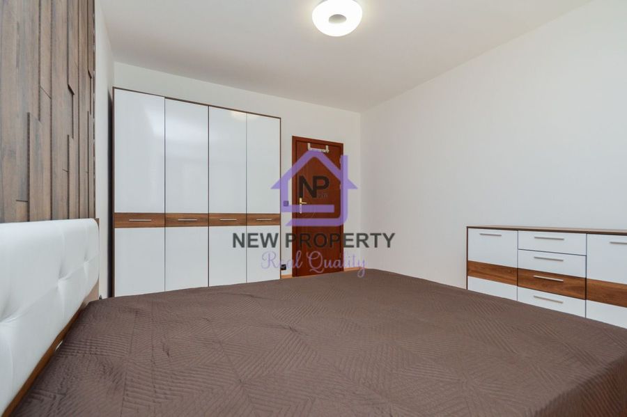 Снимка 338633911