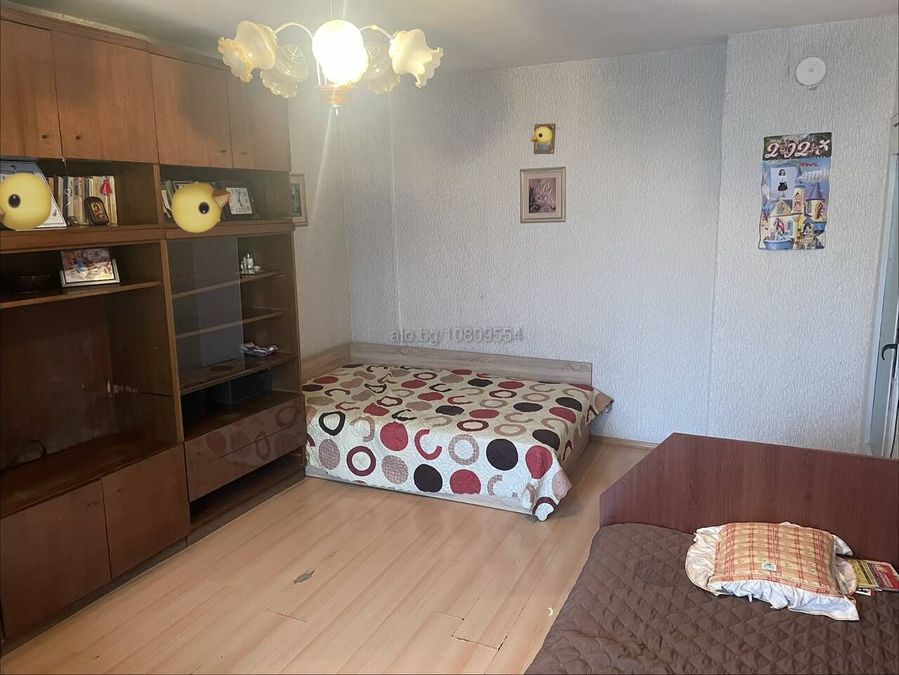 Снимка 338695810