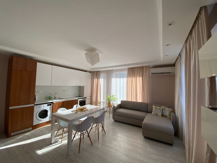 Снимка 338881510