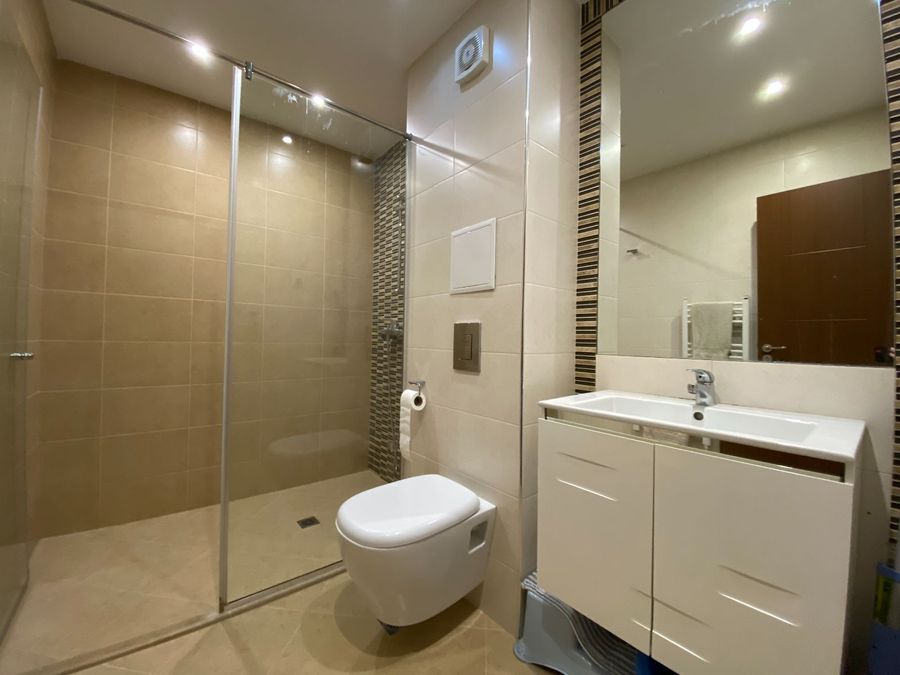 Снимка 338881525