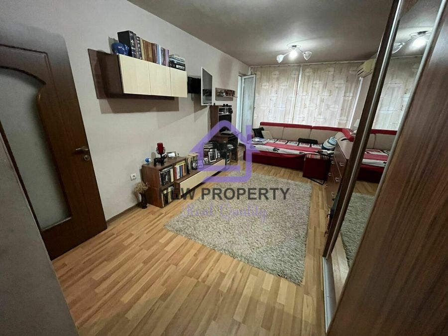 Снимка 339123571