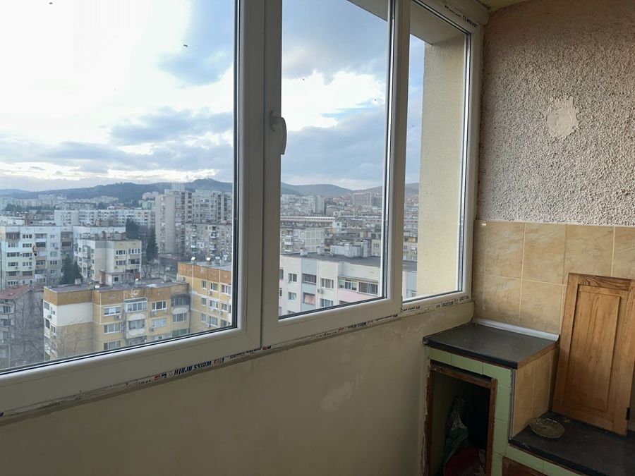 Снимка 339623344