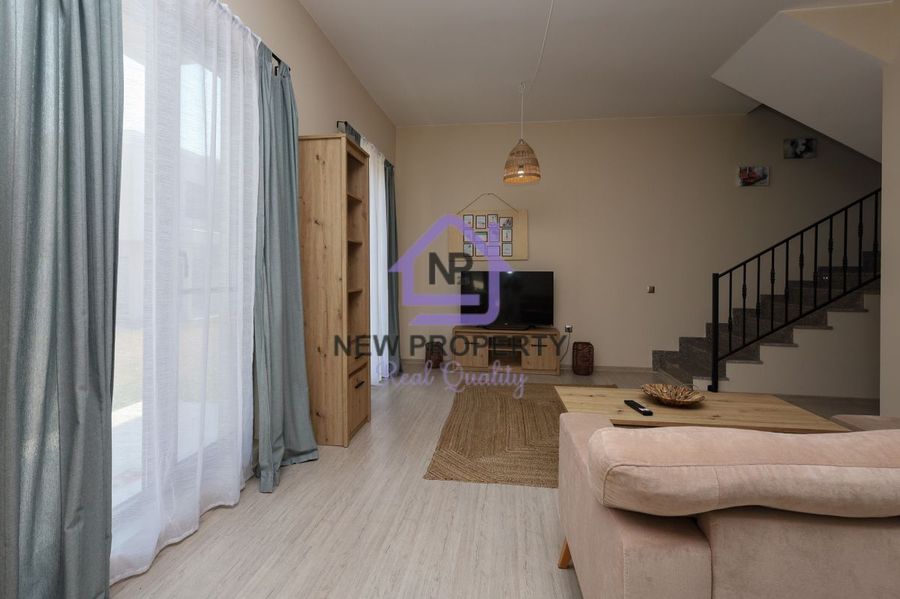 Снимка 340028311