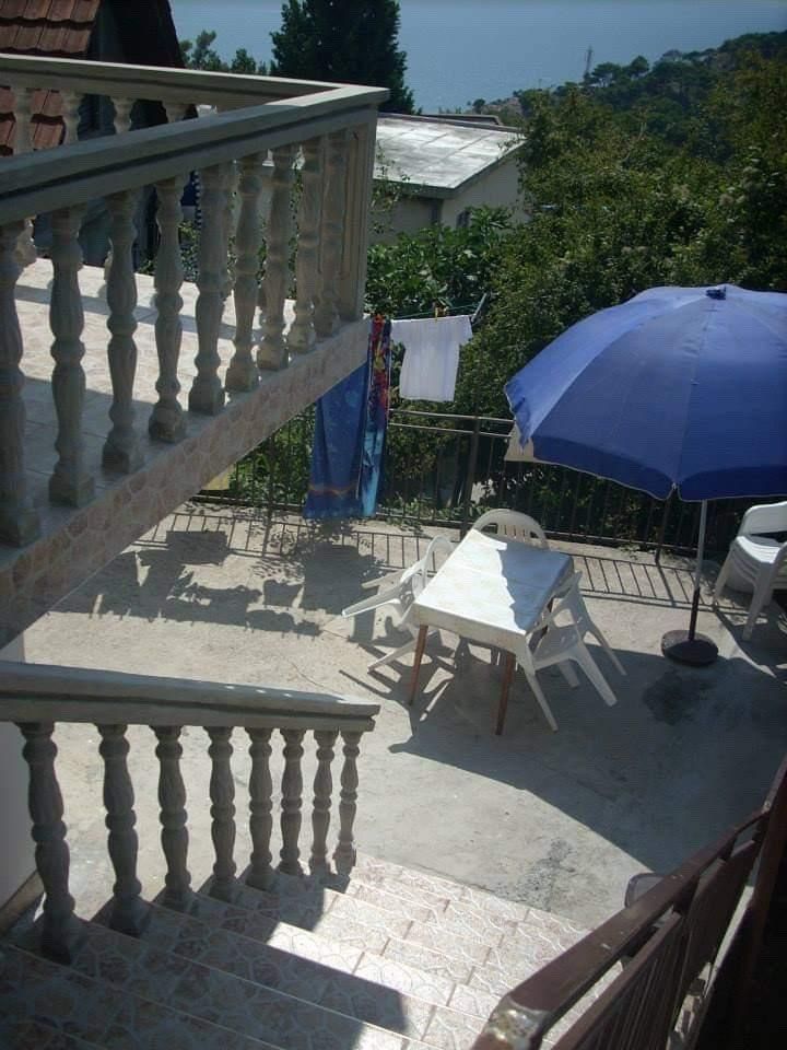 Exquisite Coastal Retreat in Sutomore, Bar 8