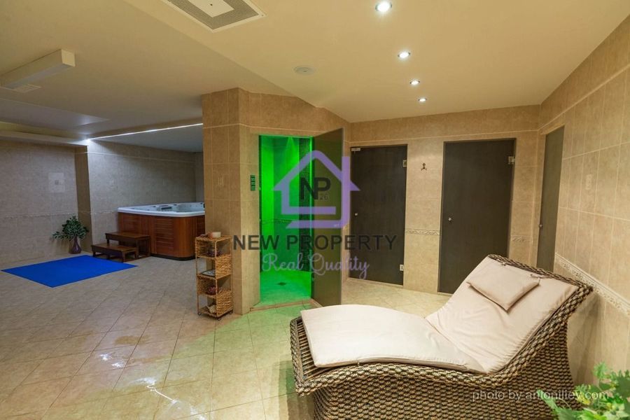 Снимка 343130881