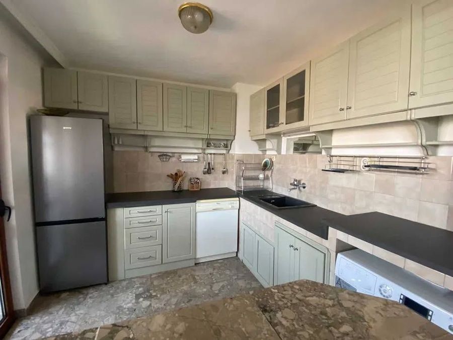 Снимка 343446124