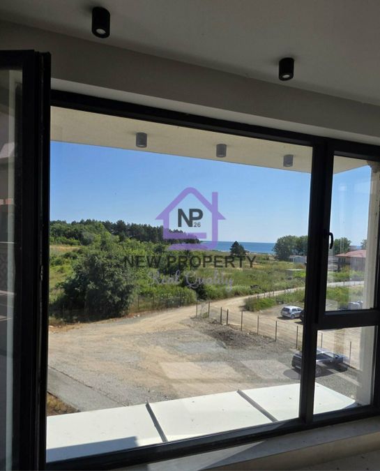 Снимка 343584640