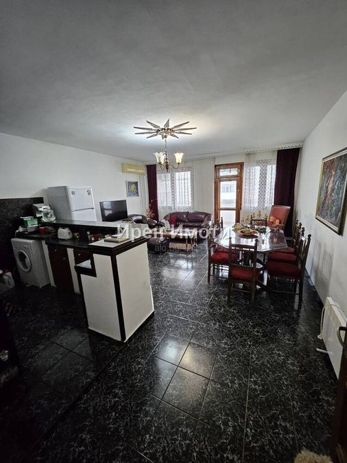 Снимка 343621387