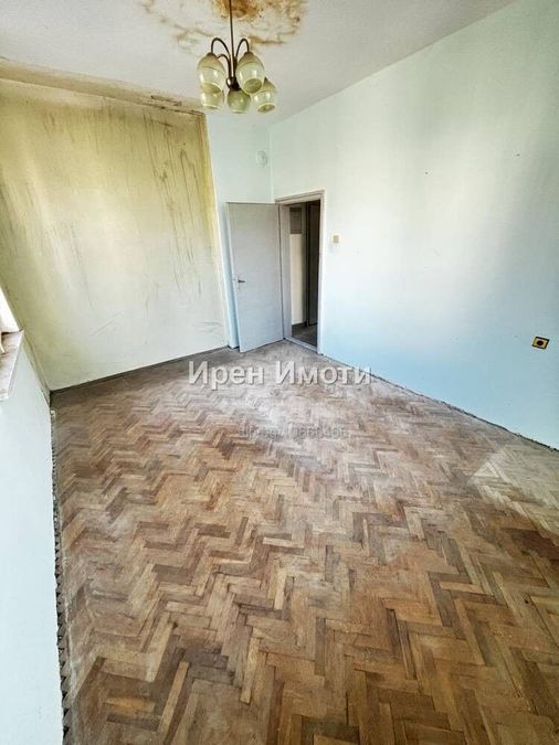 Снимка 343925824