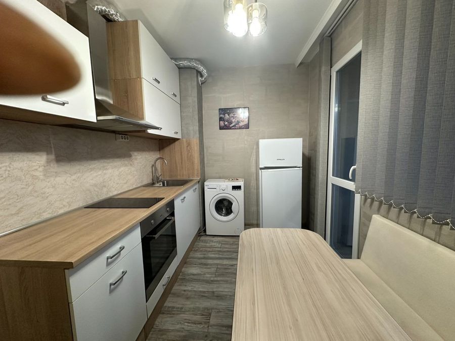 Снимка 344835040