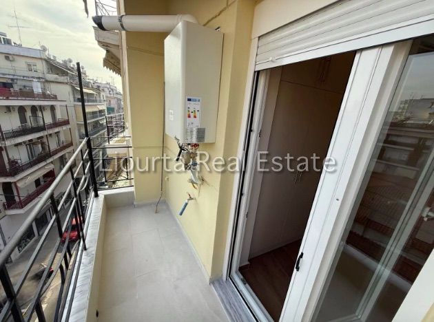 Fotografie 345198364