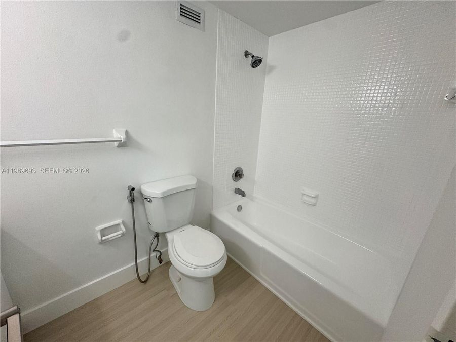 Снимка 346886044