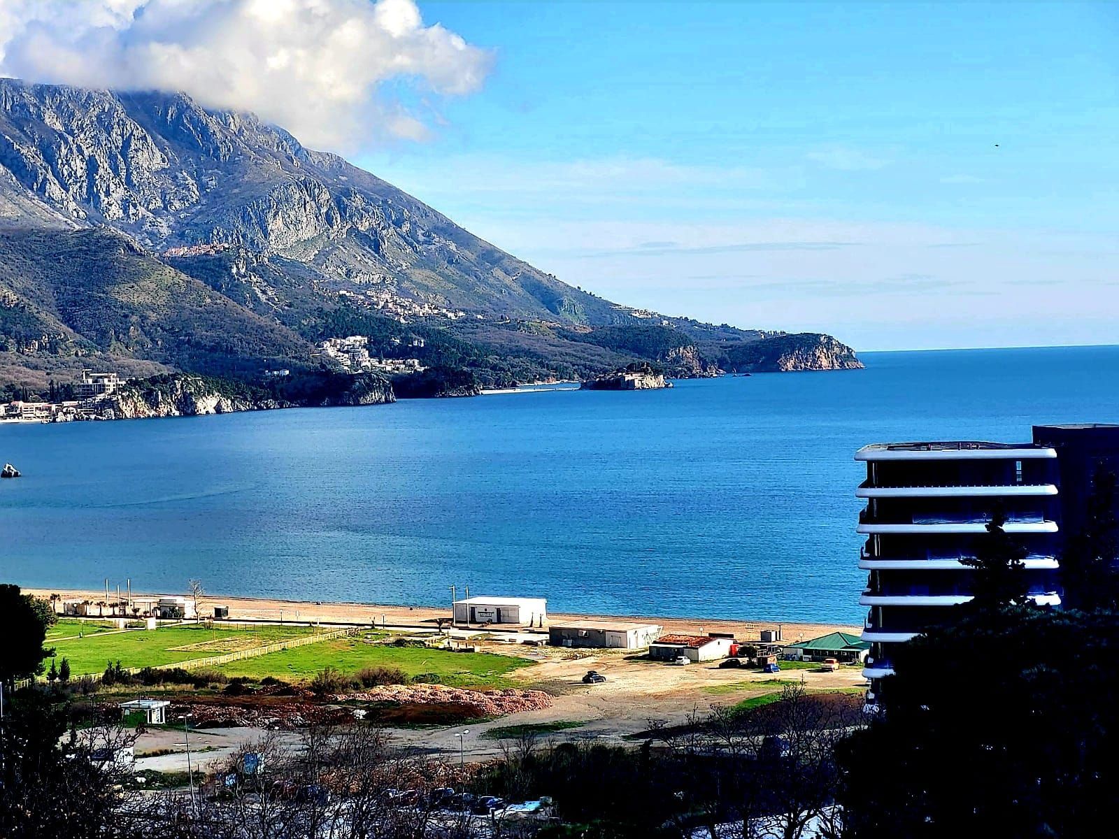 Furnished Apartment in Becici, Budva 2