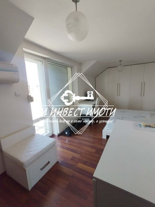 Снимка 347034757