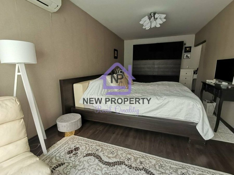 Снимка 347245801