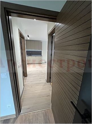 Снимка 347606122