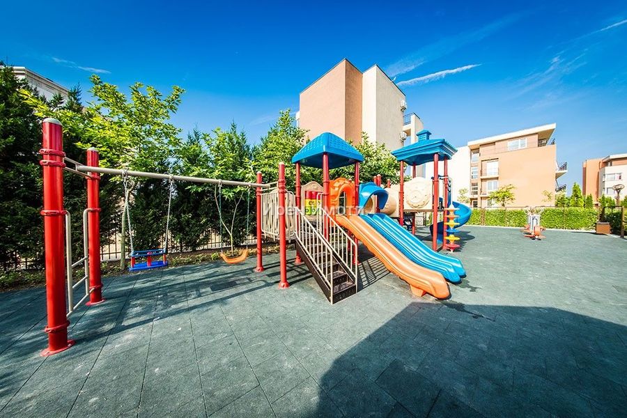 Снимка 347643550