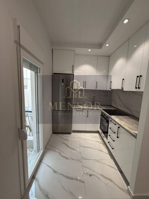 Photo 347797642