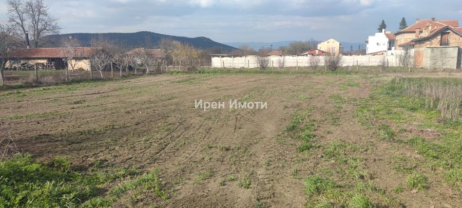 Снимка 348114274