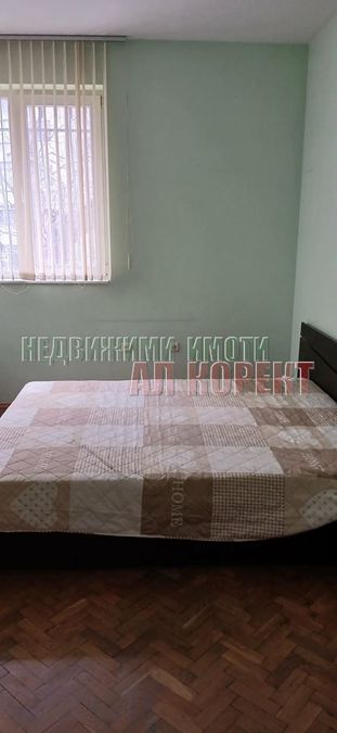 Снимка 348145846