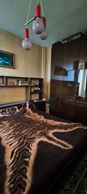 Снимка 348161128