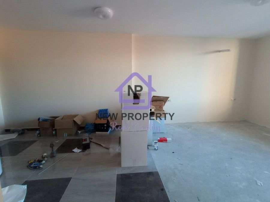 Снимка 348603034