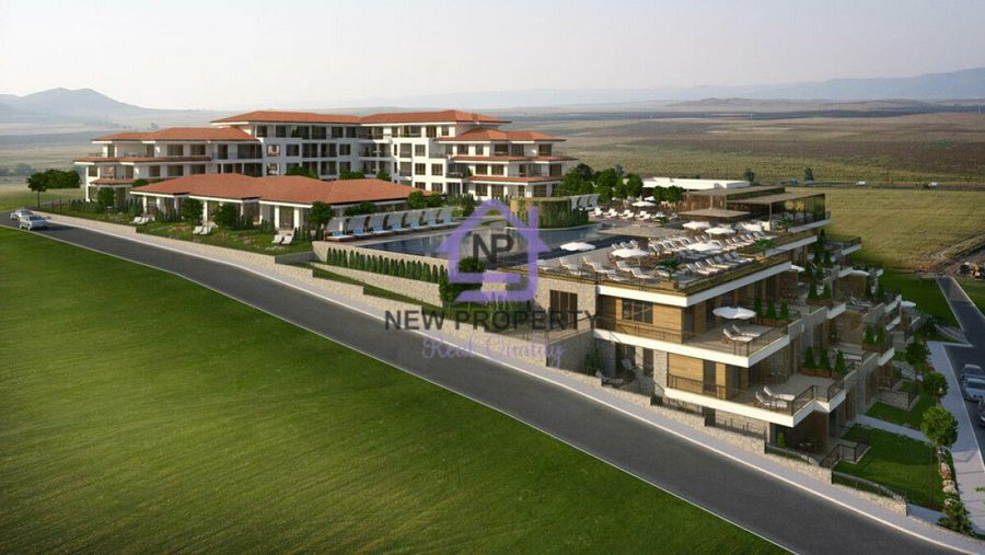 Снимка 348603040