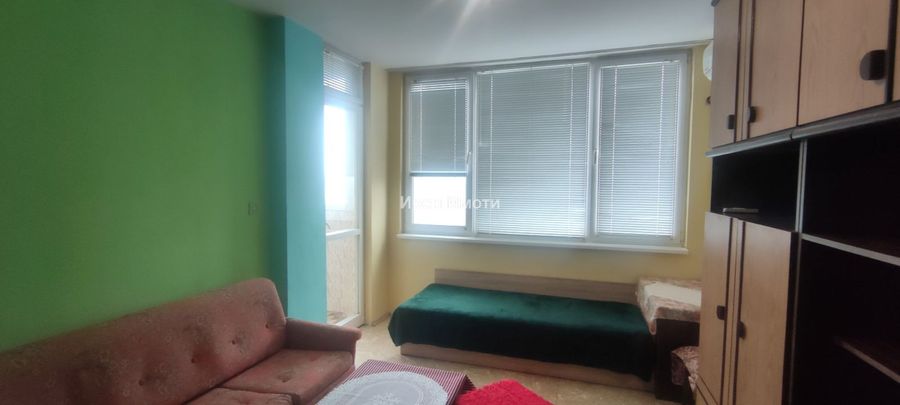 Снимка 348680215