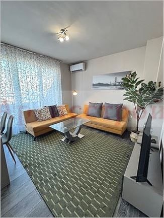 Снимка 348714265