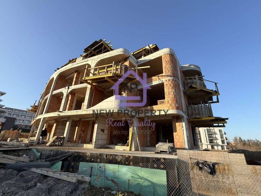 Снимка 348778921