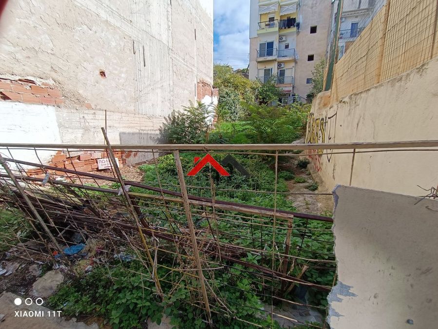 Photo 349109242