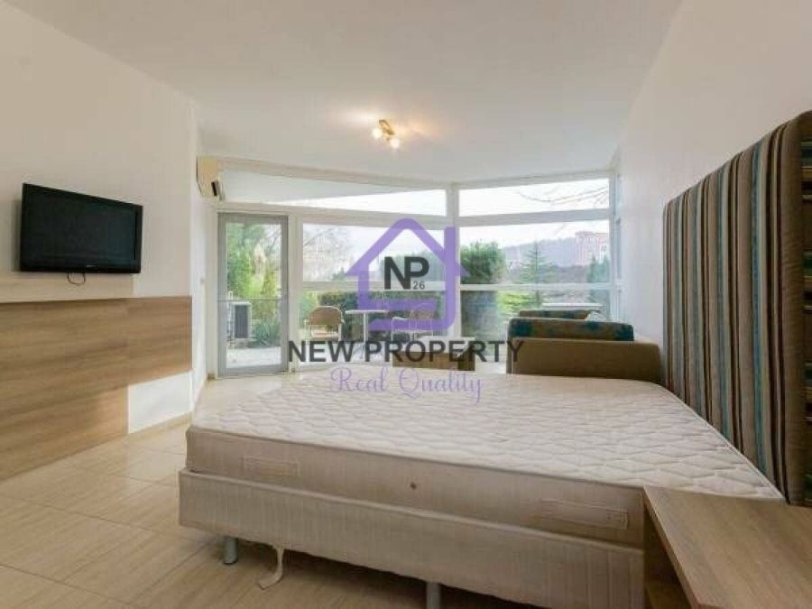 Снимка 349130536