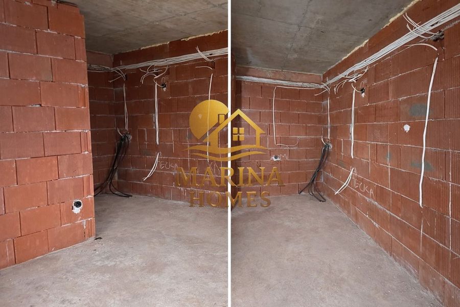 Снимка 349385050