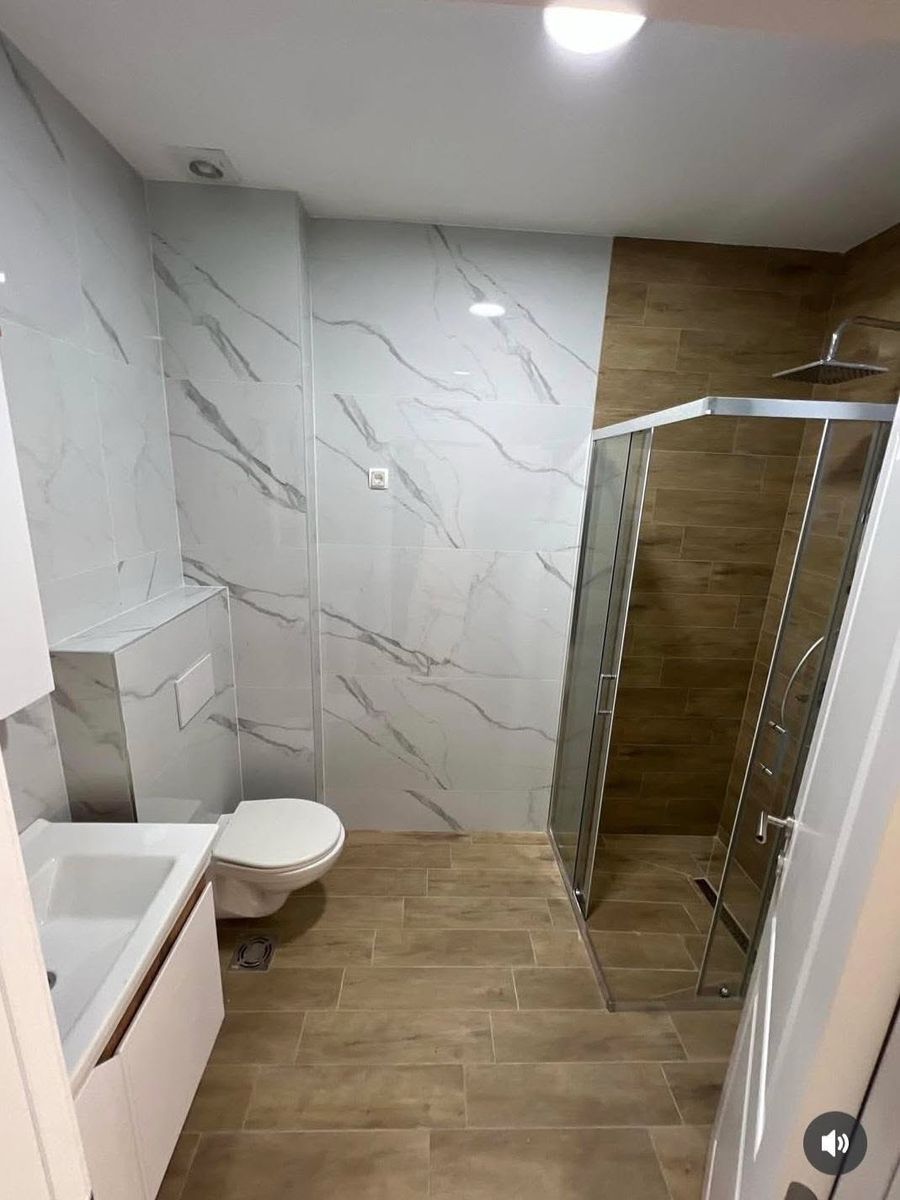 Spacious Apartment in Center (Bar) 9