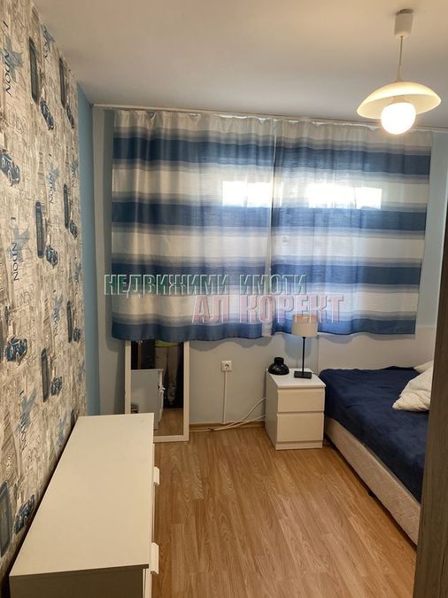 Снимка 351185881