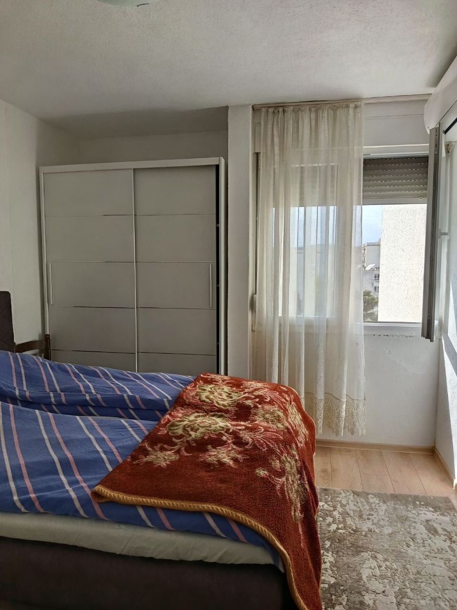 Luxurious 3-Bedroom Apartment for Sale in Bar, Montenegro 5