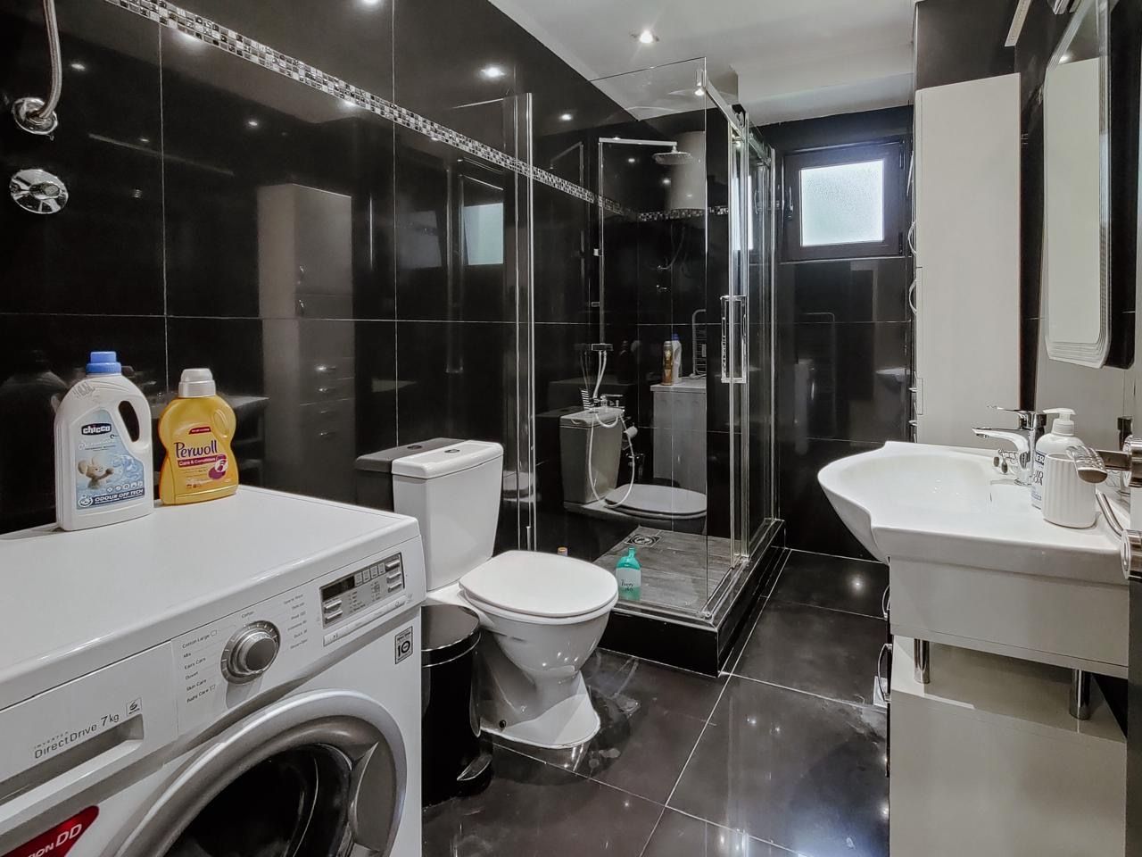 Ground Floor Apartment in Dobrota (Kotor) 8