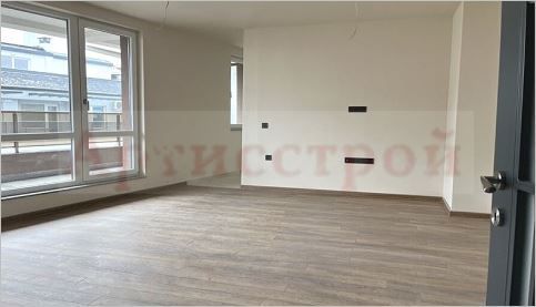 Снимка 351841519