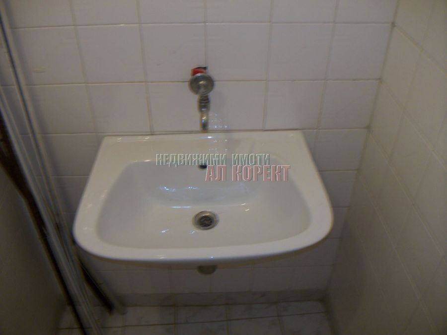 Снимка 351852070