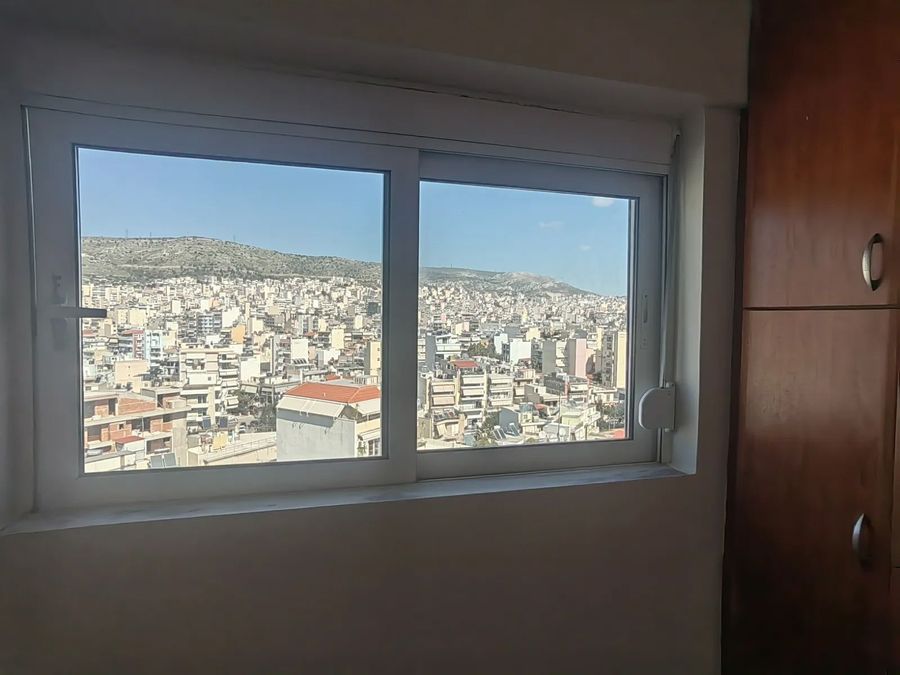 Photo 351914335