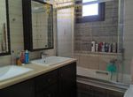 Photo 352056724