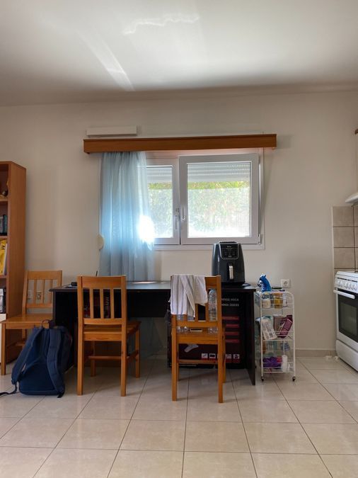 Photo 352174651