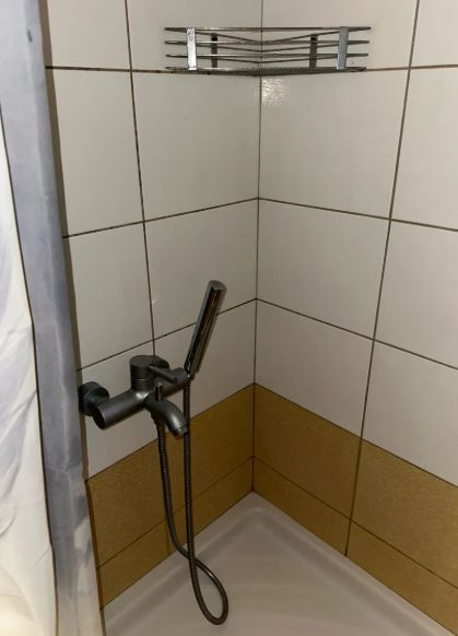 Photo 352174786