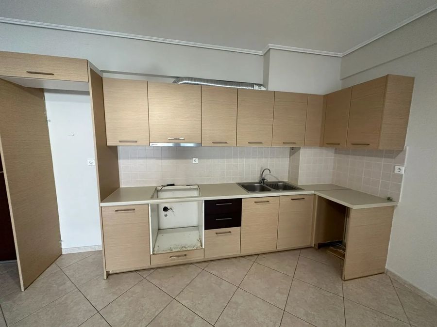 Photo 352269157