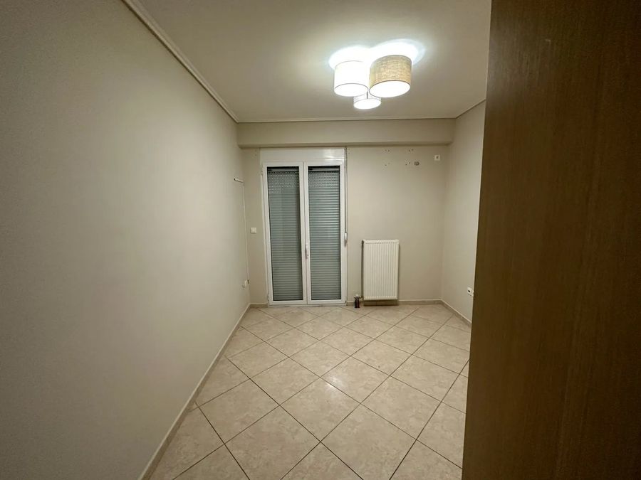 Photo 352269184
