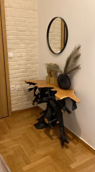 Photo 352395193