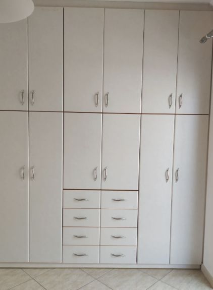 Photo 352570405
