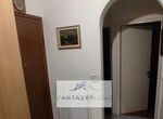 Photo 352880431