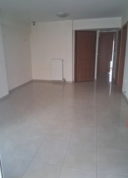 Photo 352986211